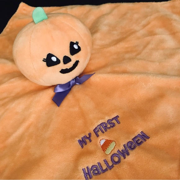 Magic Years My First Halloween Soft Snuggle Buddy Baby Blanket  Lovey Toy Rattle - Picture 2 of 7